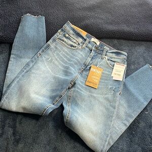 Brand new jeans by Kensie jeans